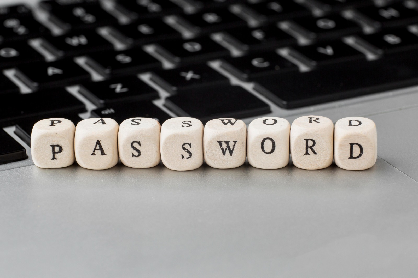Leveraging Passwordless Authentication to Combat Phishing Attacks